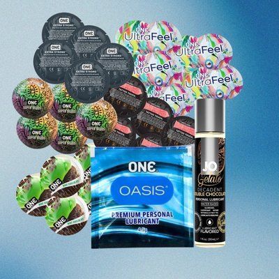 Комплект ONE Ultra Feel &ndash; 5 шт., ONE FlavorWaves - Шоколад та м'ята &ndash; 5 шт., ONE Tattoo Touch Red &ndash; 5 шт., ONE Super Studs &ndash; 5 шт., ONE Extra Strong &ndash; 5 шт., ONE Oasis 3 г &ndash; 5 шт., System JO GELATO Double Chocolate (30 мл), 25 шт + 5 шт + 1 шт NO6438 фото