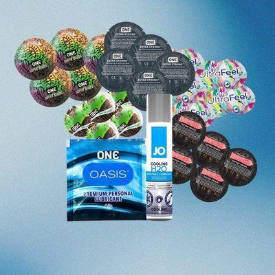 Комплект ONE Ultra Feel &ndash; 5 шт., ONE FlavorWaves - Шоколад та м'ята &ndash; 5 шт., ONE Tattoo Touch Red &ndash; 5 шт., ONE Super Studs &ndash; 5 шт., ONE Extra Strong &ndash; 5 шт., ONE Oasis 3 г &ndash; 5 шт., System JO H2O WARMING (30 мл), 25 шт + 5 шт + 1 шт NO6440 фото