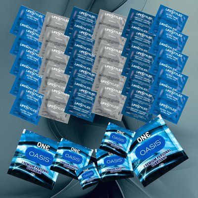 Комплект на 30 виробів і 6 лубрикантів LifeStyles Tuxedo Black &ndash; 10 шт., LifeStyles Ultra Lubricated &ndash; 10 шт., LifeStyles Ultra Thin &ndash; 10 шт., ONE Oasis 3 г &ndash; 6 шт. NO6884 фото